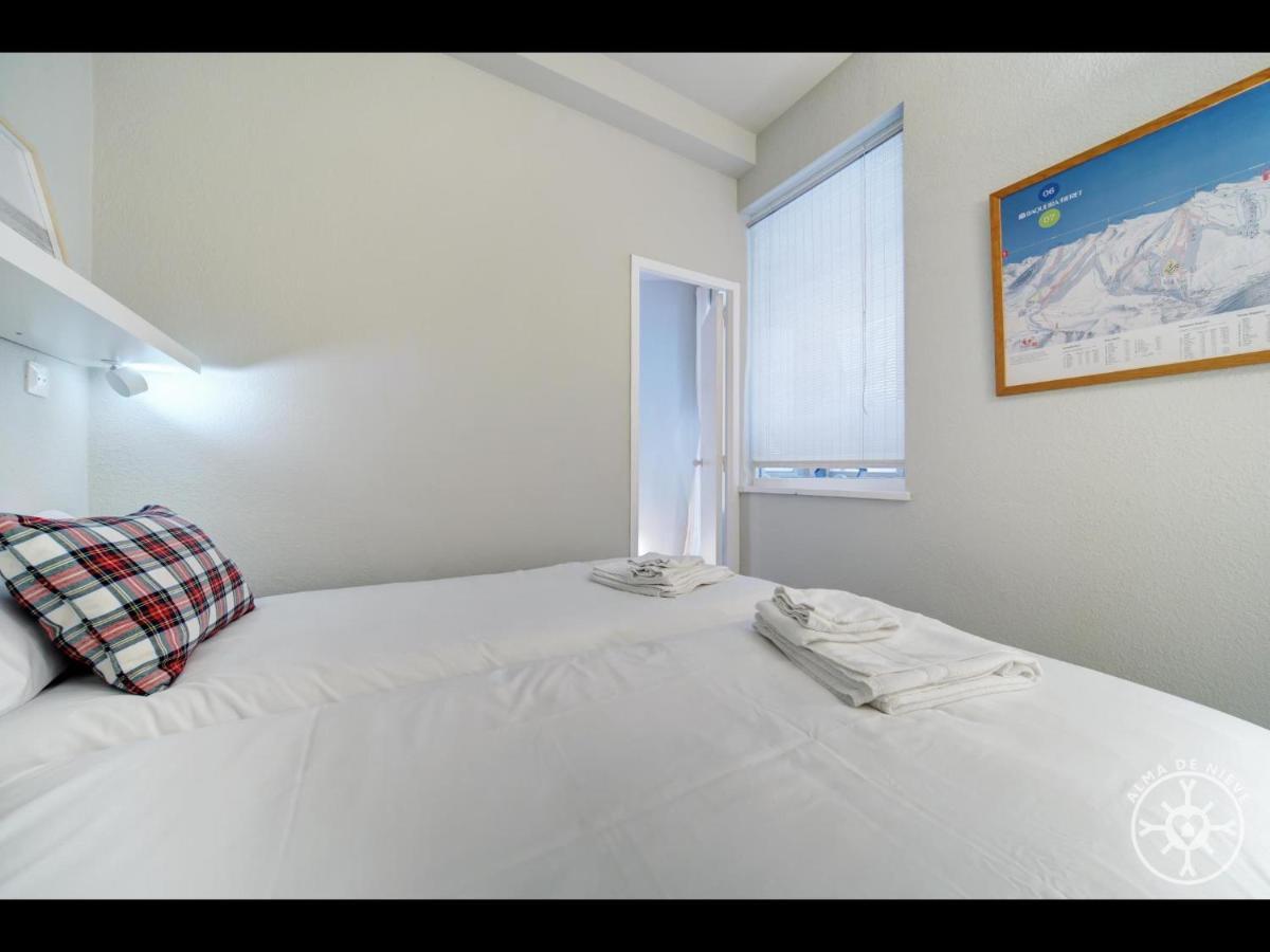 Conilh De Alma De Nieve Apartment Naut Aran Exterior foto
