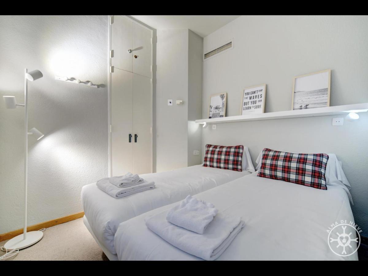 Conilh De Alma De Nieve Apartment Naut Aran Exterior foto